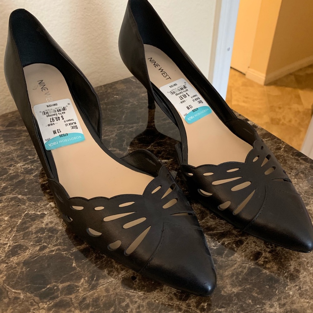 NWT Nine West Kitten Heels Size 13
